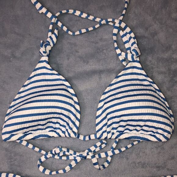 Hula Honey Bikini  - Picture 2 of 4